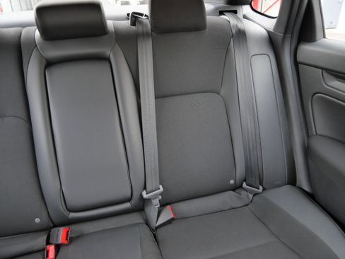 Used 2025 Honda Civic Sport image 14