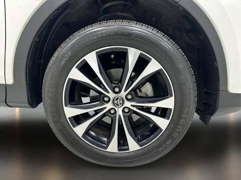 Used 2015 Toyota RAV4 Limited FWD image 10