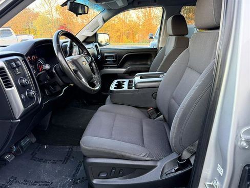 Used 2018 Chevrolet Silverado 1500 LT w/ All Star Edition AWD/4WD image 23
