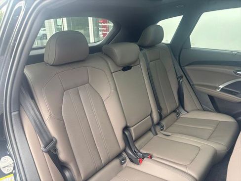 Certified 2025 Audi Q5 Premium Plus w/ Premium Plus AWD/4WD image 30