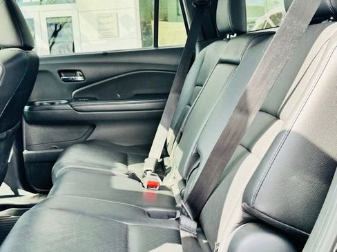 Used 2021 Honda Passport EX-L image 12