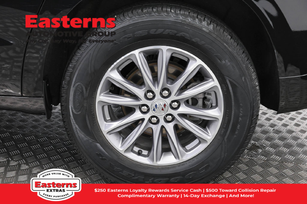 Used 2023 Buick Enclave Essence AWD/4WD image 36