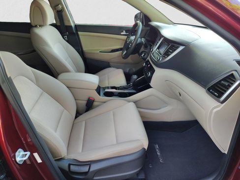 Used 2018 Hyundai Tucson SE w/ Cargo Package FWD image 19