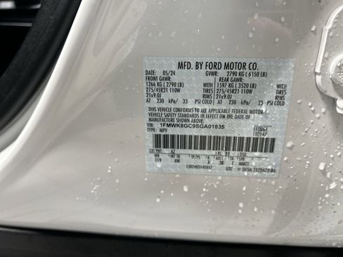 Used 2025 Ford Explorer ST image 42