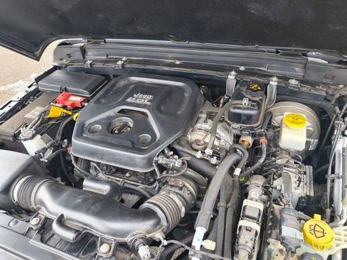 Used 2021 Jeep Wrangler Unlimited Willys image 29