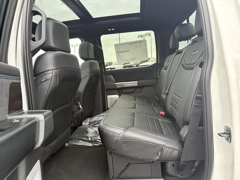 New 2026 Ford F450 Platinum w/ FX4 Off-Road Package image 41