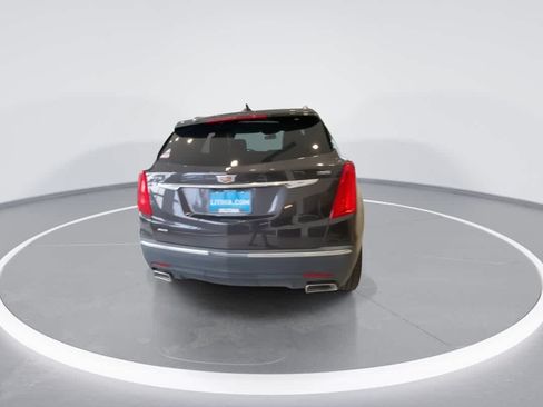 Used 2018 Cadillac XT5 Luxury w/ Driver Awareness Package AWD/4WD image 7