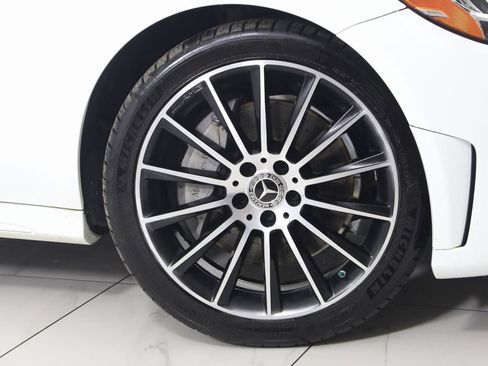 Used 2019 Mercedes-Benz C 300 4MATIC Sedan image 15