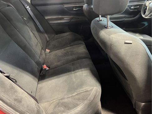 Used 2015 Nissan Altima 2.5 S w/ Power Driver Seat Package FWD image 15