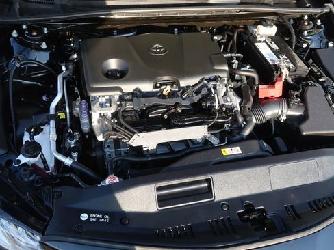 Used 2019 Toyota Camry XSE image 44