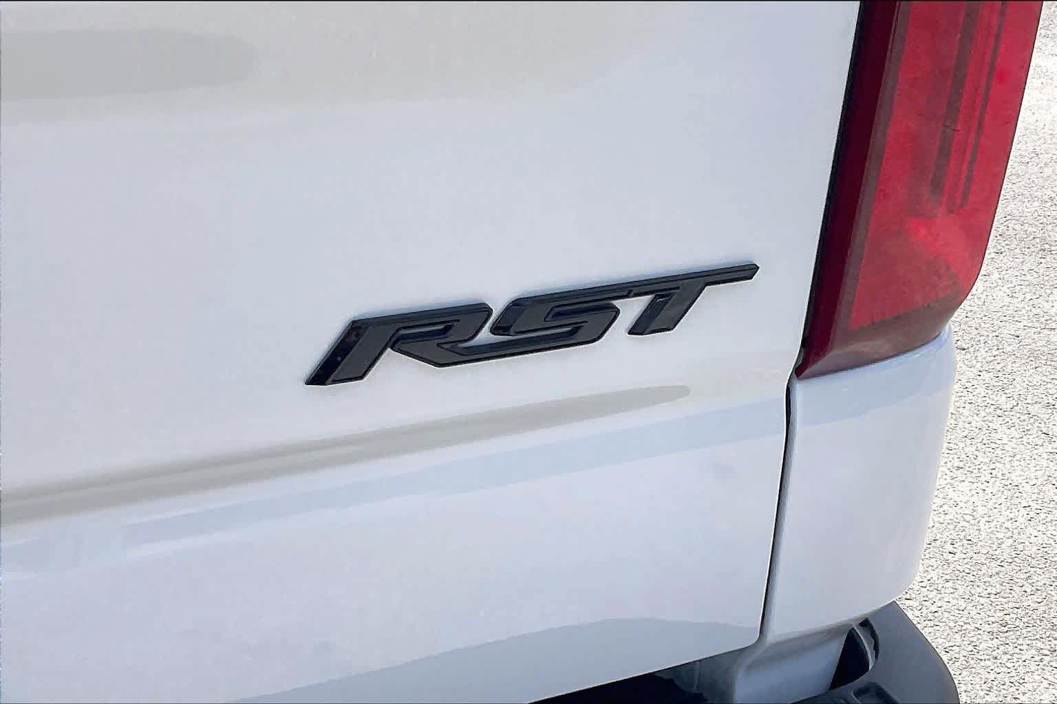 New 2026 Chevrolet Silverado 1500 RST w/ All Star Edition Plus AWD/4WD image 15