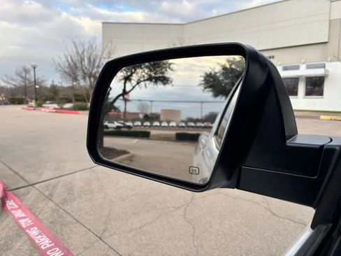 Used 2018 Toyota Tundra SR RWD image 29