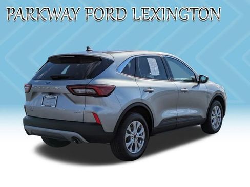 Used 2024 Ford Escape Active image 5