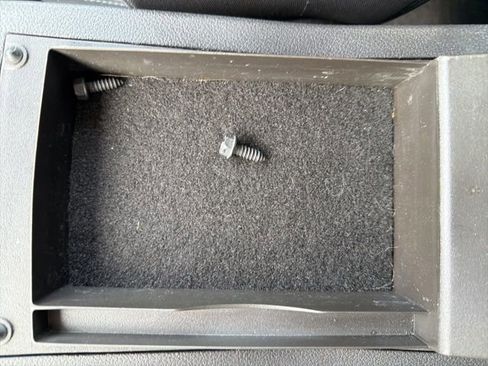 Used 2019 Ford Escape S image 27