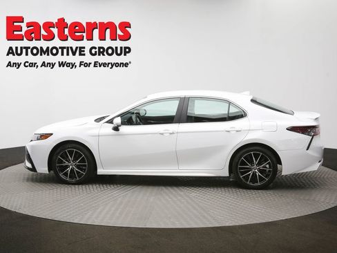 Used 2024 Toyota Camry SE FWD image 59
