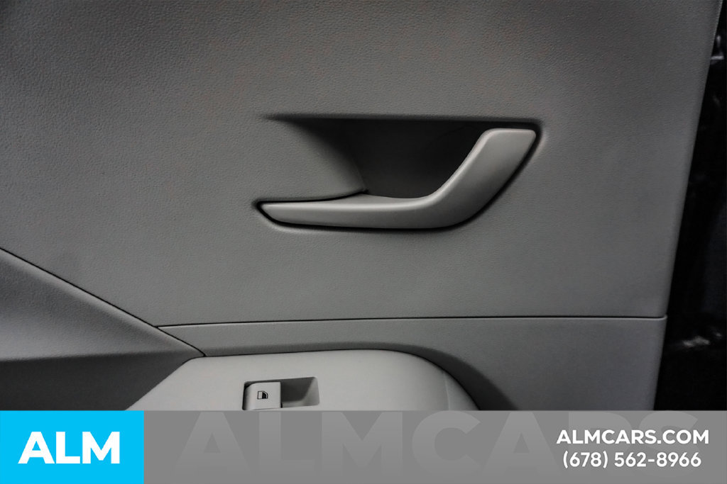 Used 2025 Hyundai Kona SEL AWD/4WD image 51