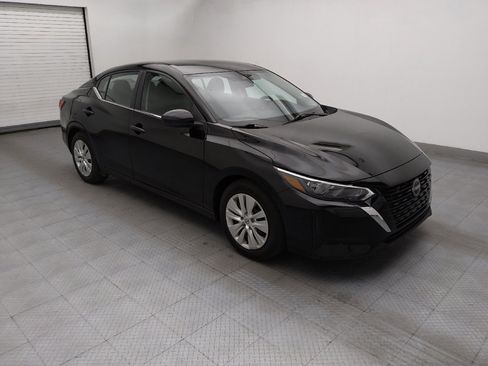 Used 2024 Nissan Sentra S image 11