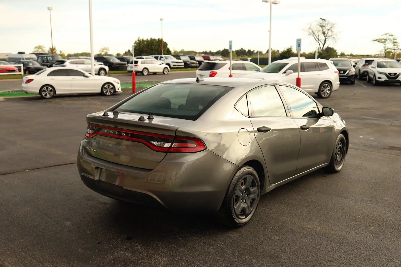Used 2013 Dodge Dart SE w/ Value Group FWD image 5