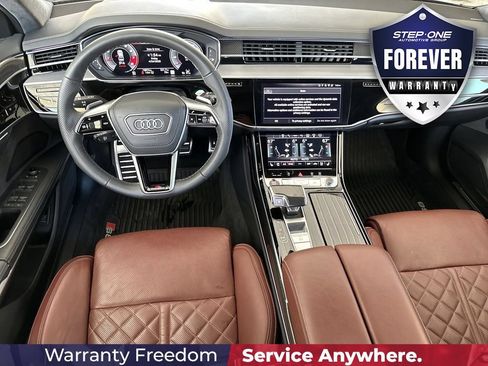 Used 2024 Audi S8 AWD/4WD image 15