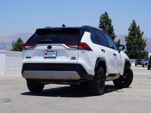Used 2023 Toyota RAV4 XSE AWD/4WD image 6