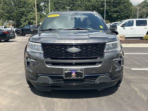 Used 2018 Ford Explorer Sport w/ Equipment Group 401A AWD/4WD image 3