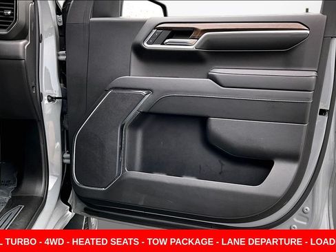 Used 2024 Chevrolet Silverado 1500 LT AWD/4WD image 27