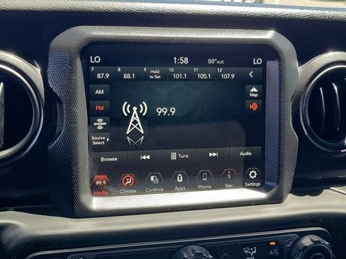 Used 2022 Jeep Wrangler Unlimited Sport AWD/4WD image 11