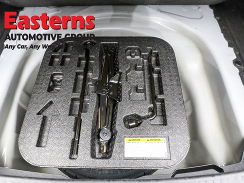 Used 2024 Toyota Corolla LE image 21