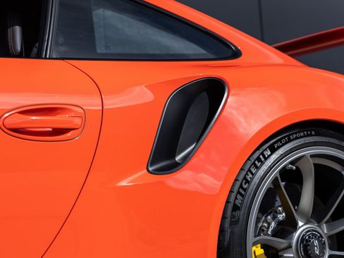 Certified 2016 Porsche 911 GT3 RS image 19