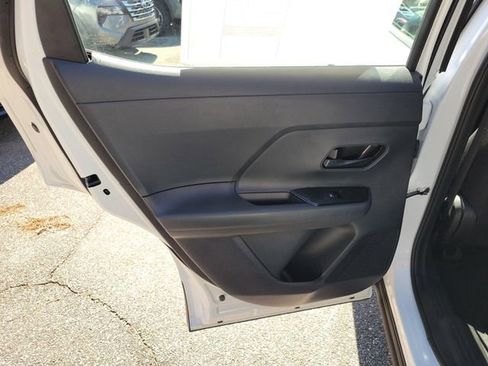 New 2026 Nissan Kicks S image 25