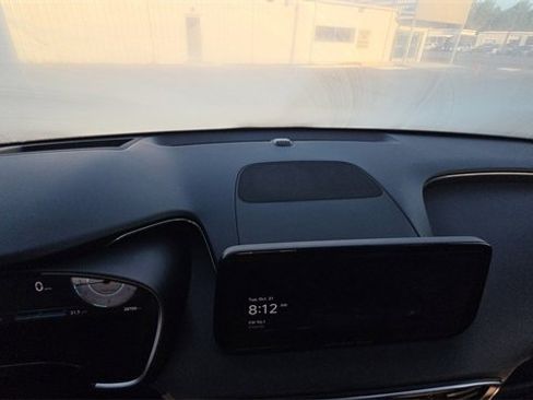 Used 2023 Hyundai Santa Fe Calligraphy image 9