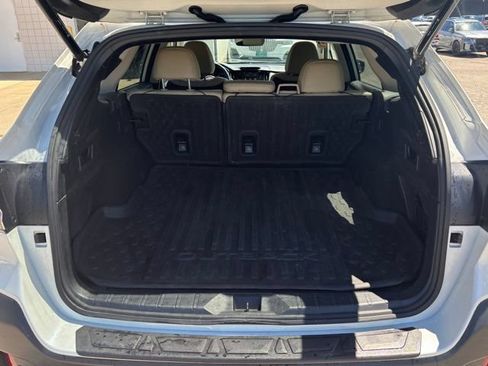 Used 2021 Subaru Outback Limited AWD/4WD image 32
