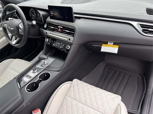 Used 2025 Genesis G70 3.3T Advanced w/ Sport Prestige Package image 27