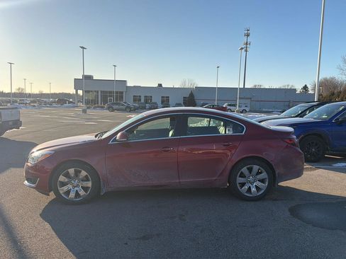 Used 2015 Buick Regal Premium image 11
