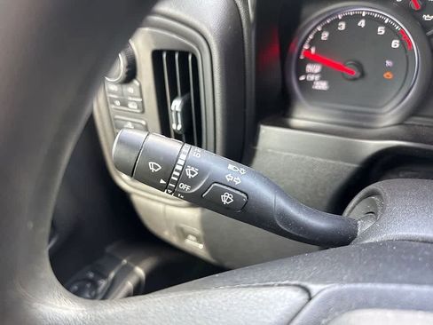 Used 2021 Chevrolet Silverado 1500 Custom image 21