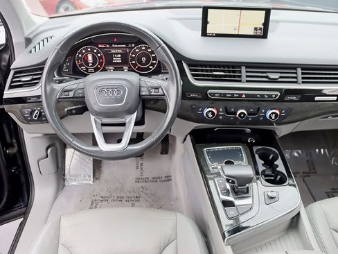 Used 2017 Audi Q7 3.0T Premium Plus image 17