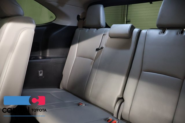 Used 2021 Toyota Highlander Platinum AWD/4WD image 34