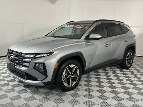 Used 2026 Hyundai Tucson SEL image 4