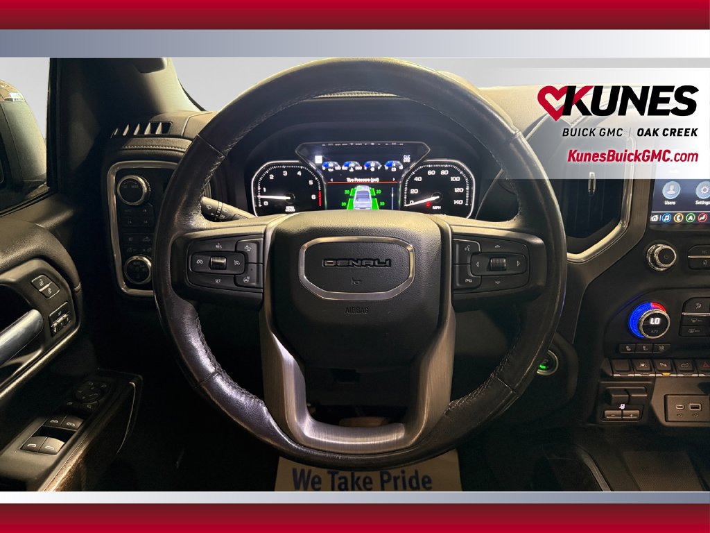 Used 2022 GMC Sierra 1500 Denali w/ Denali Premium Package AWD/4WD image 15