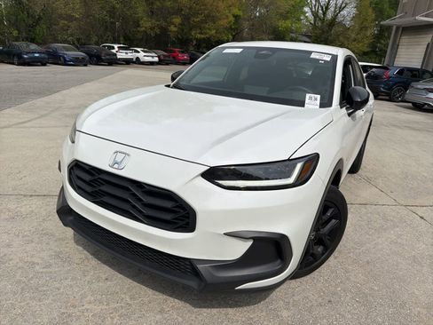 Certified 2024 Honda HR-V Sport image 1