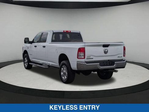 Used 2024 RAM 3500 Big Horn AWD/4WD image 6