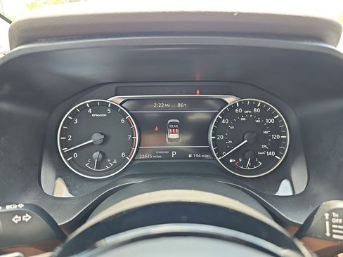 Used 2023 Nissan Rogue SV w/ SV Premium B Package FWD image 24