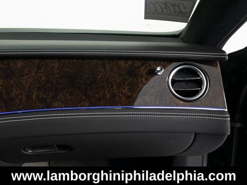 Used 2024 Bentley Flying Spur V8 AWD/4WD image 33