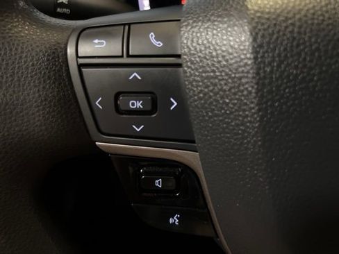 Used 2025 Toyota Camry LE FWD image 36