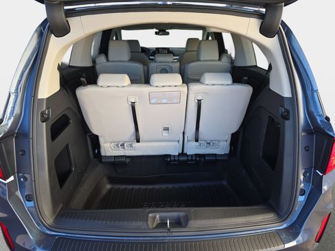 New 2026 Honda Odyssey EX-L image 13