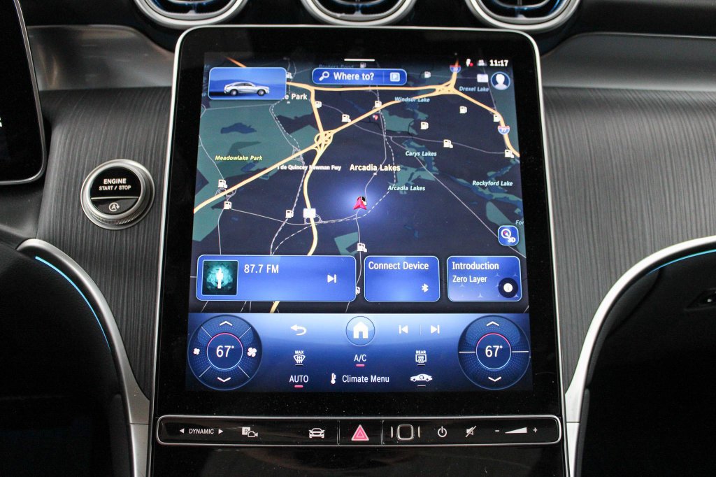 Used 2026 Mercedes-Benz GLC 300 4MATIC image 36