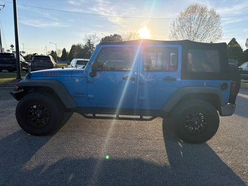 Used 2016 Jeep Wrangler Unlimited Sport w/ Quick Order Package 24S image 3