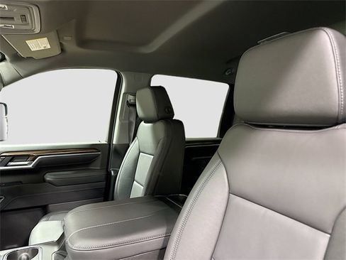 New 2026 Chevrolet Silverado 2500 LT w/ Trail Boss Package image 24