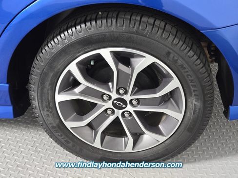 Used 2020 Chevrolet Sonic LT w/ Convenience Package FWD image 10