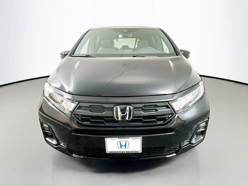 Used 2025 Honda Odyssey Sport-L image 2